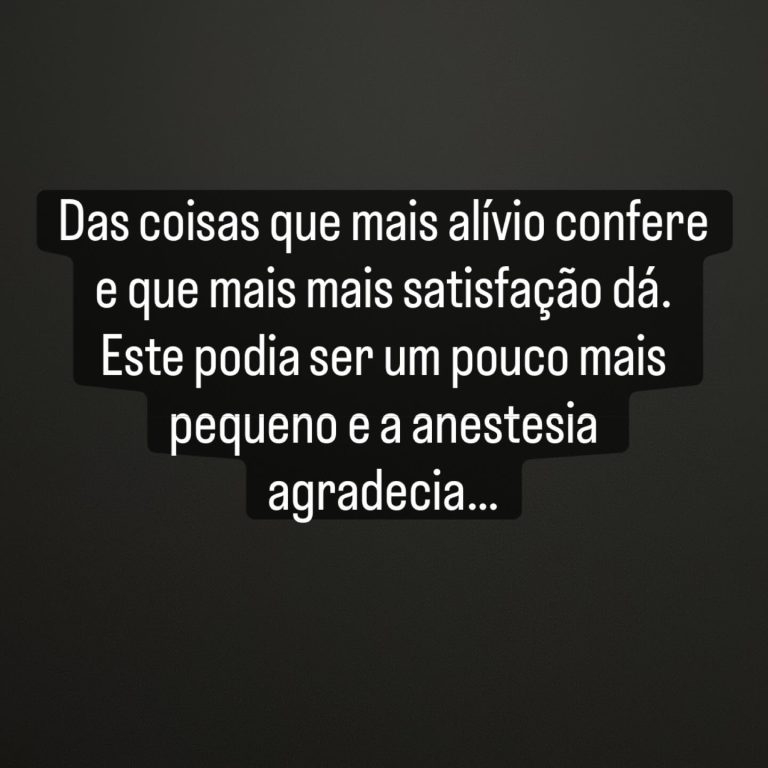 Endoscopia: Remoção de pólipo por endoscopia (imagem 1 de 2)